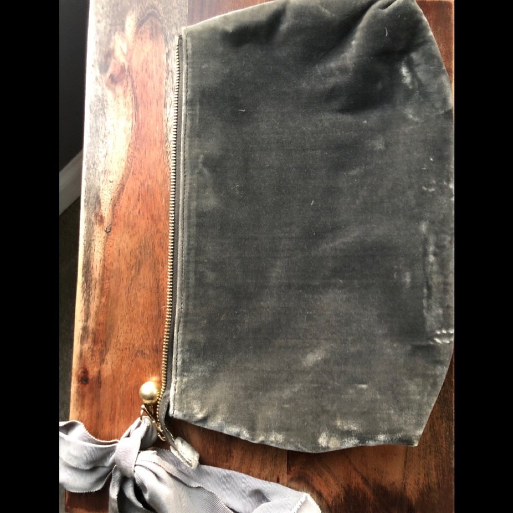 An Taylor Velvet clutch!